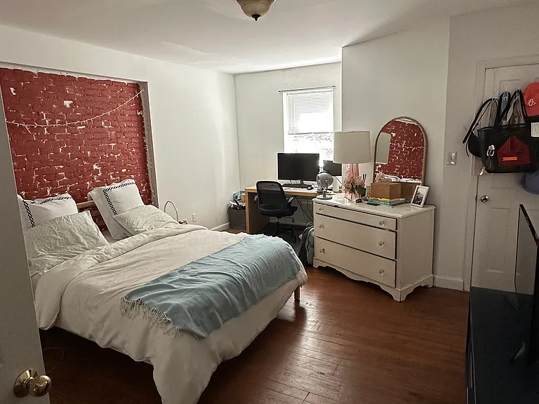 918 S Hanover St #1 — Photo 17