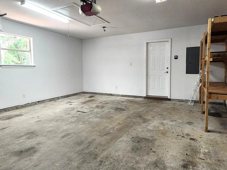 1608 Hunt St — Photo 20