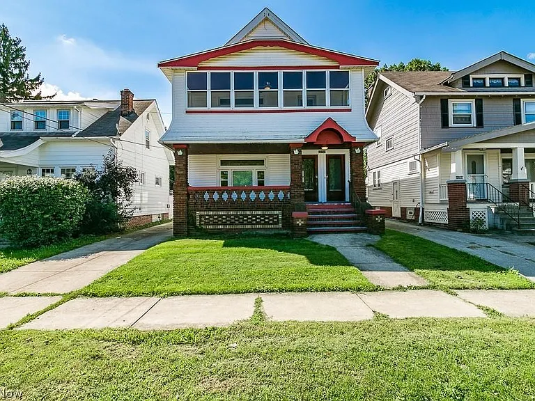 10705 Saint Mark Ave — Photo 1