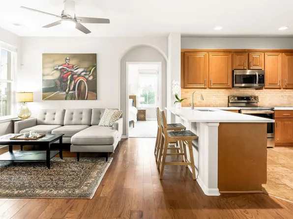 2388 N Xanthia Way #102, Denver, CO 80238