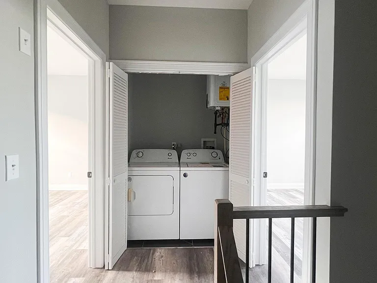606 Roosevelt Ave #A — Photo 20