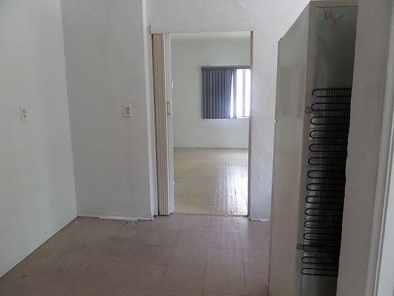 3rd image of 1201 Pennsylvania Ave APT 3