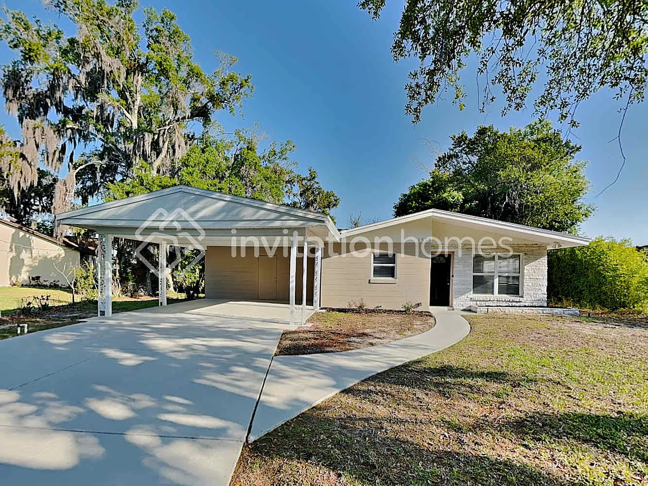 1333 Stately Oaks Dr Winter Haven, FL 33881 — Photo 1