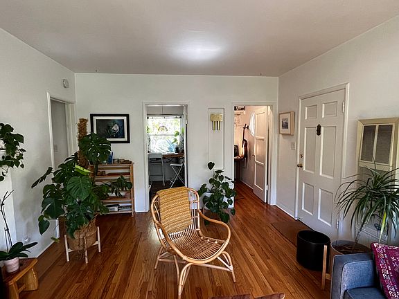 2nd image of 334 E Sola St APT 1