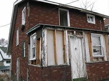 2nd image of 10514 Foley St