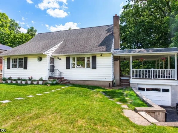 186 Macdonald Dr, Wayne Twp., NJ 07470