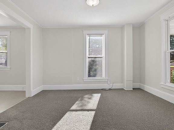 4th image of 1214 Wall St