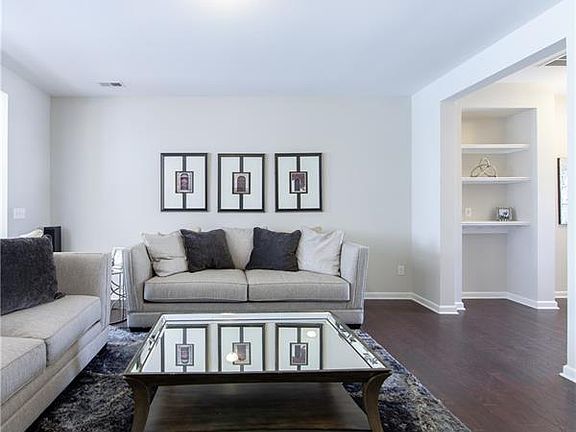 5th image of 5628 Stone Wells Dr #133