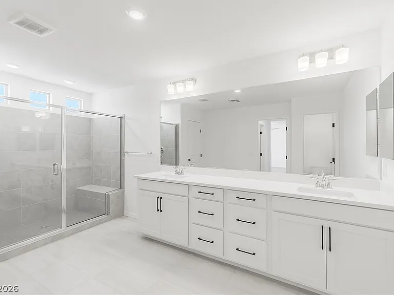 5741 Tioga Way — Photo 18