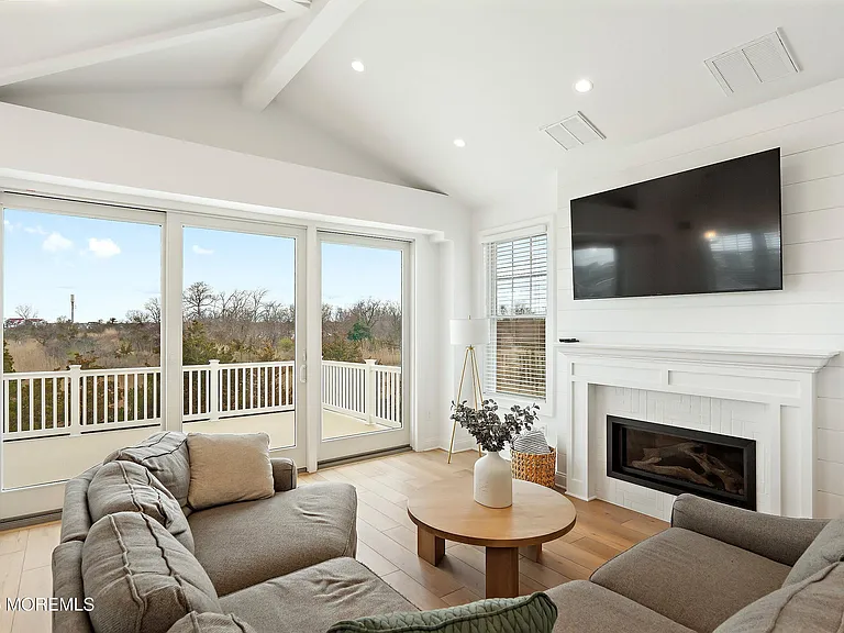 543 Brielle Rd — Photo 24