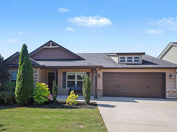 3rd image of 308 Lockeland Park Dr