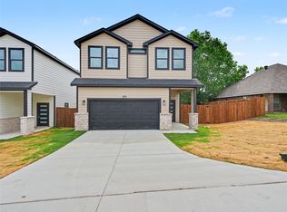 3111 Karen St, Fort Worth, TX 76116