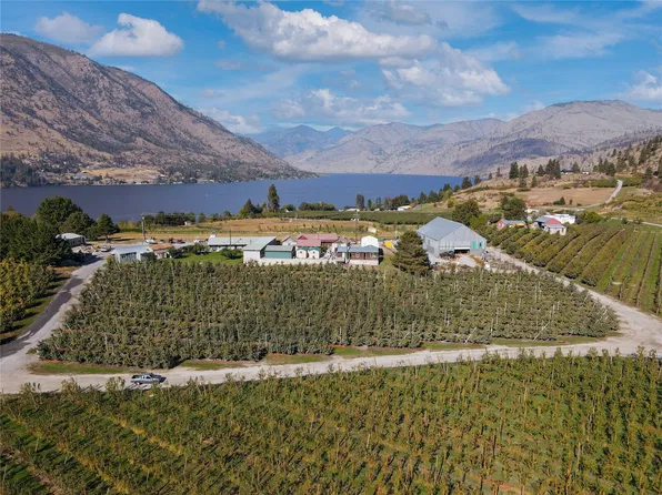 854 Greens Landing, Manson, WA 98831
