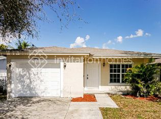 5703 Fletcher St, Hollywood, FL 33023