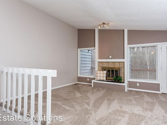 2nd image of 2543 Lahonda Dr