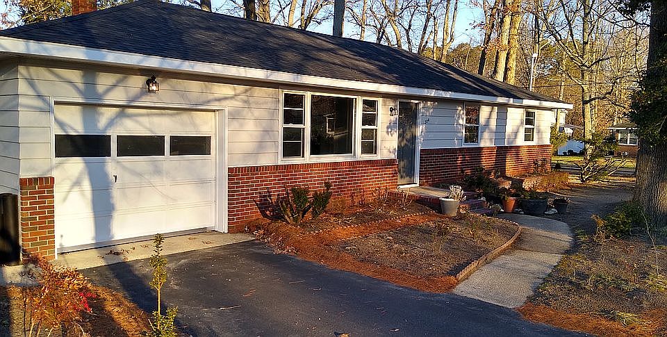 304 Doren Terrace