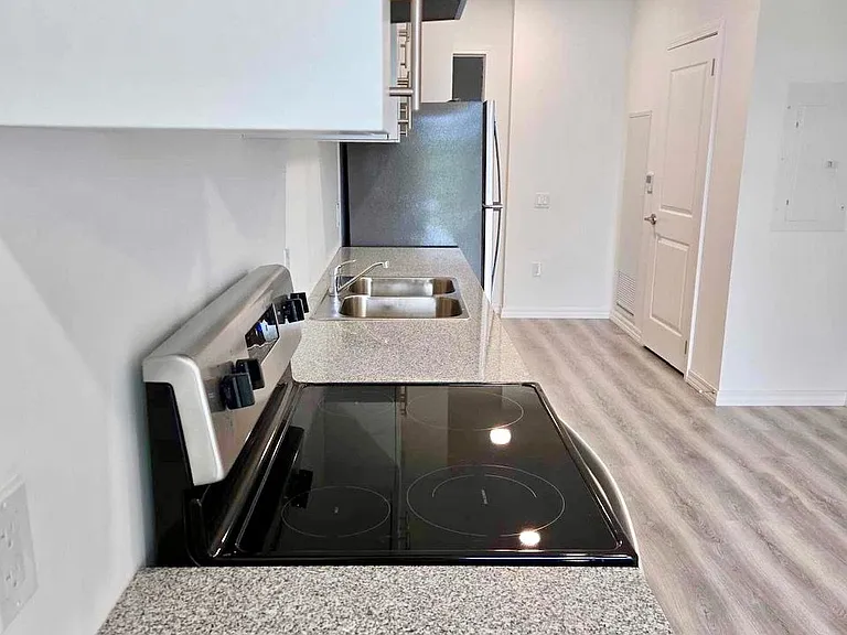 181 Elmira Rd S #606 — Photo 7
