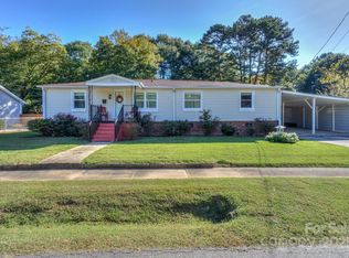 418 S Spargo St, Dallas, NC 28034