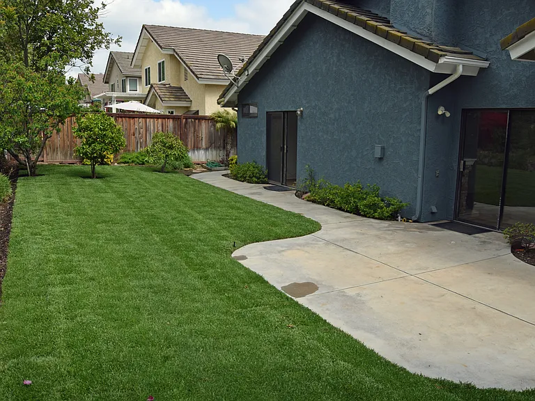 2462 Rikkard Dr — Photo 13