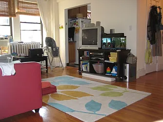 Rented by City Connections Realty