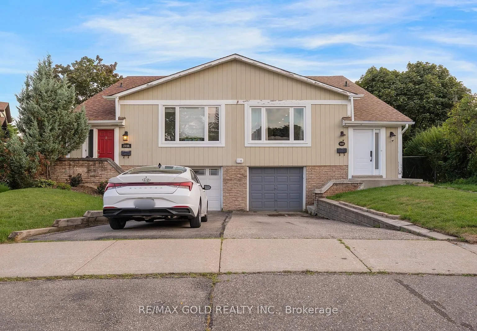 4 bed, $3,500 — Photo 1