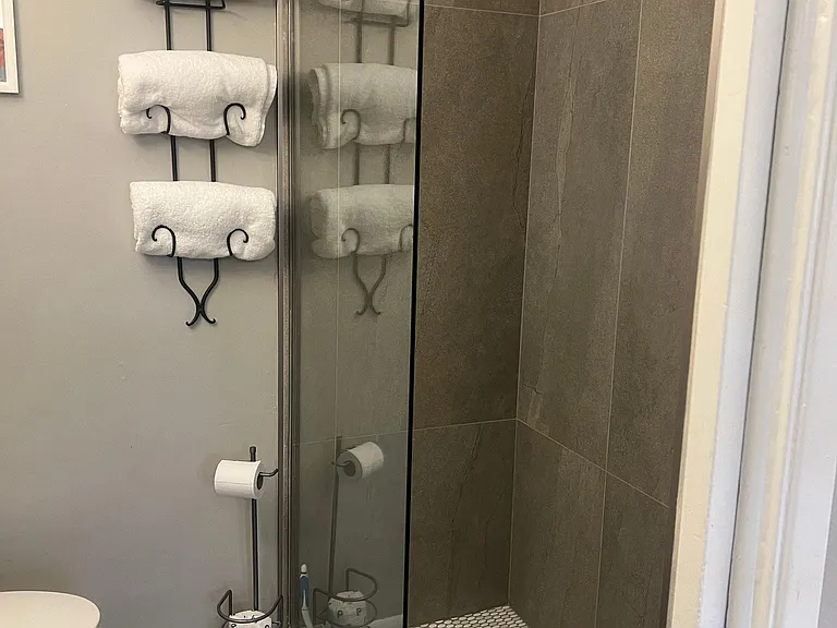 1450 E Bethany Home Rd #13 — Photo 15