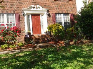 11408 Winget Pond Rd, Charlotte, NC 28278