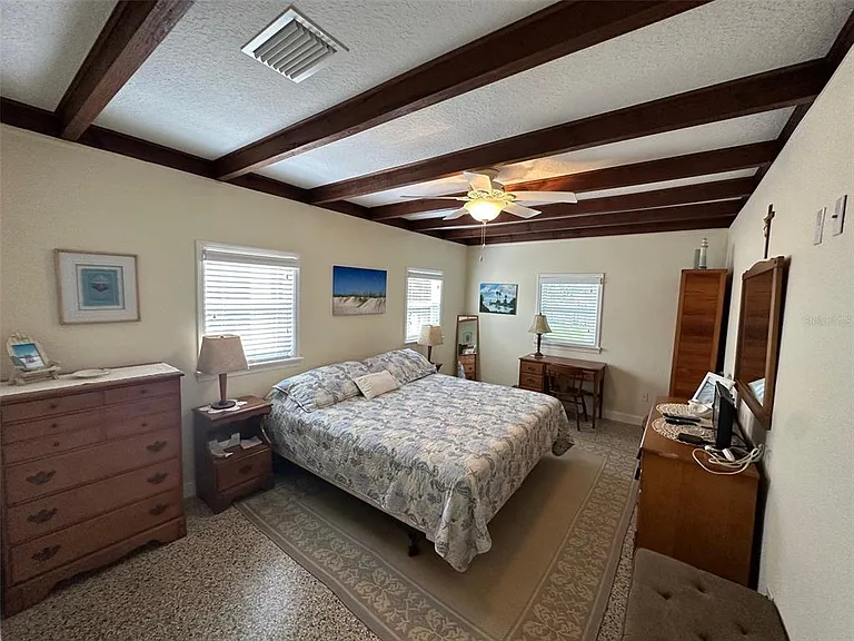 401 Oakwood Ave #A — Photo 13