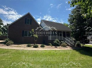 102 Lyndhurst Dr, Anderson, SC 29621