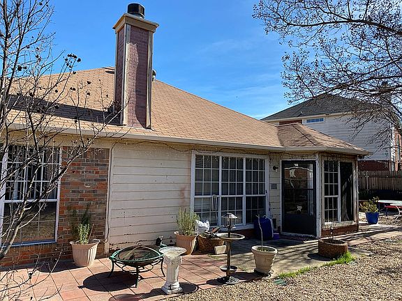 5th image of 1305 Kensington Ct