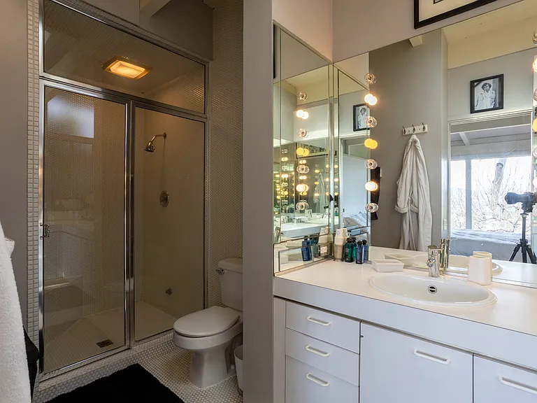 Longbow Dr — Photo 26