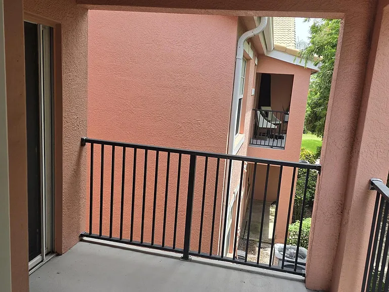 144 SW Peacock Blvd #23-201 — Photo 11