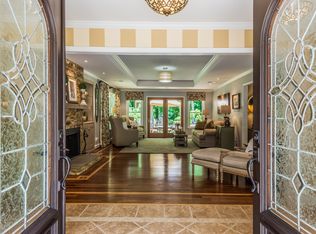 7583 Spalding Ln, Sandy Springs, GA 30350