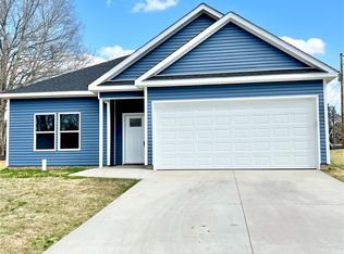 322 1st Pl SW, Lafayette, AL 36862