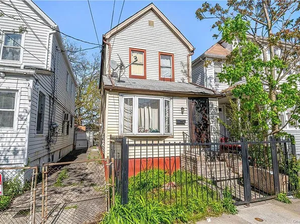 10507 171st St, Jamaica, NY 11433