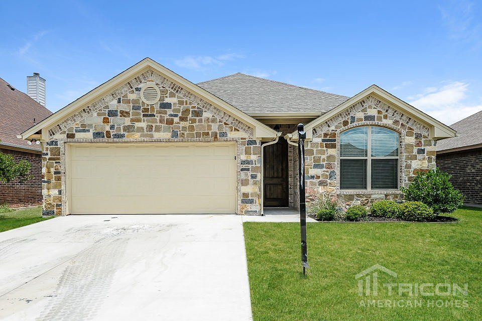 1st image of 1412 Lauren Ln
