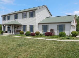 2010 Hebbardsville Rd, Albany, OH 45710