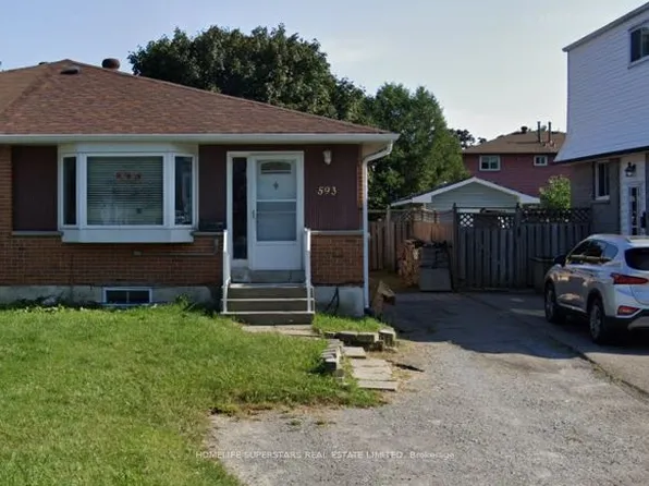 593 Radisson Ave, Oshawa, ON L1J 1X7