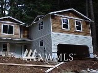 2 Lake Louise Dr, Bellingham, WA