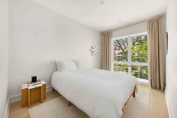 Sold by Douglas Elliman | media 8