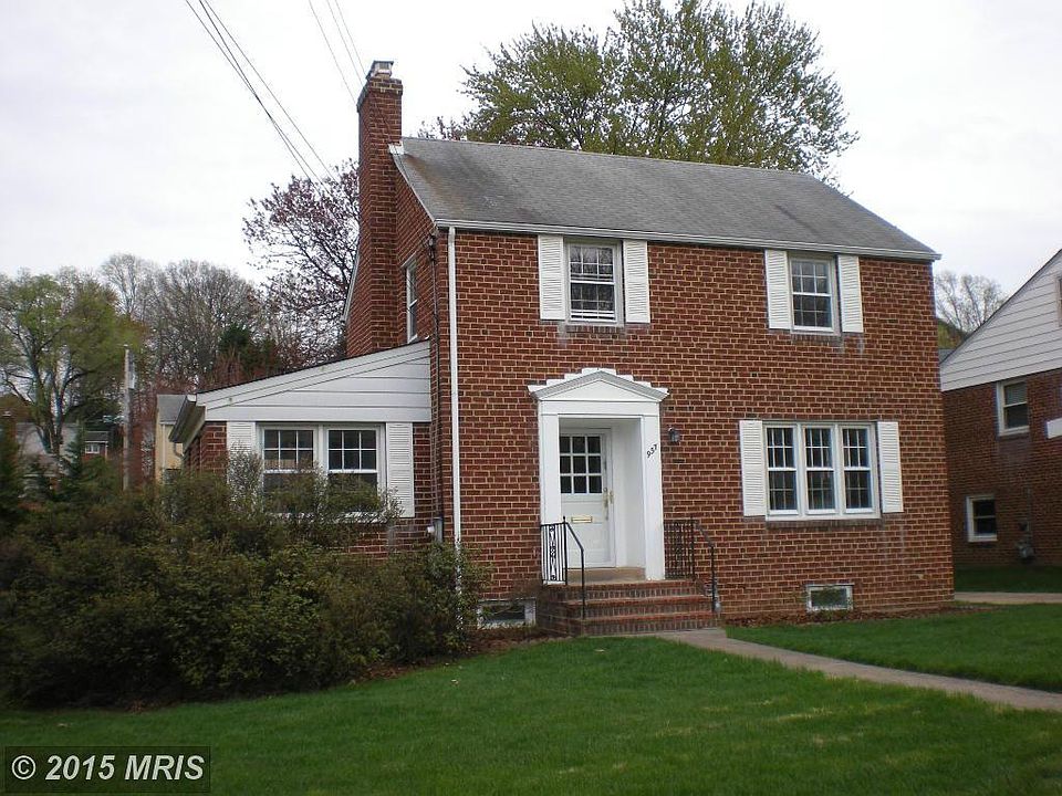 1st image of 937 N Potomac St