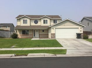 629 E Oregon Ave, Hermiston, OR 97838