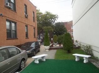 2060 E 1st St, Brooklyn, NY 11223