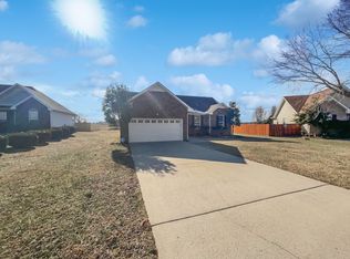 1176 Anthony Ct, Clarksville, TN 37040