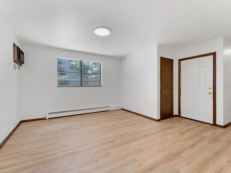 3908 Frederick St #1 — Photo 10