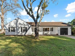 4512 Whitechapel Ct, Virginia Beach, VA 23455