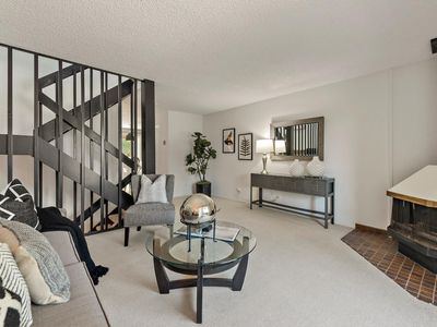 4020 Farm Hill Blvd APT 1, Redwood City, CA, 94061