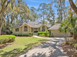 5 Bateau Rd, Hilton Head Island, SC 29928
