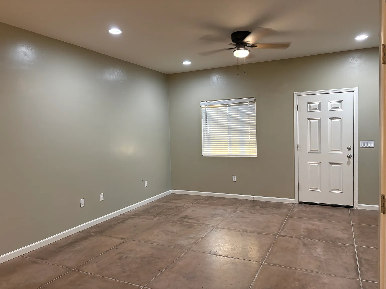 2 bed, 1232 sqft, $1,750 — Photo 4