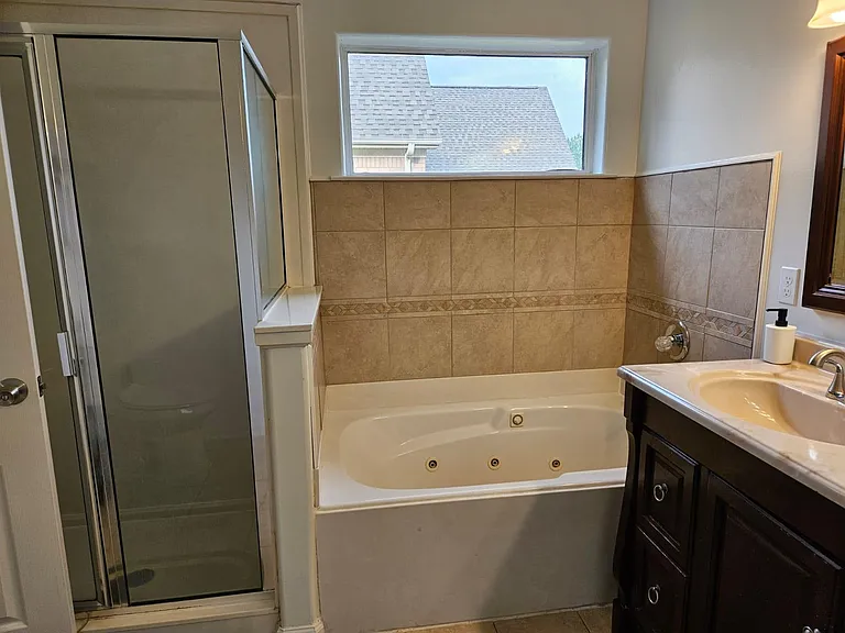 9933 Alexanders Ridge Dr — Photo 19
